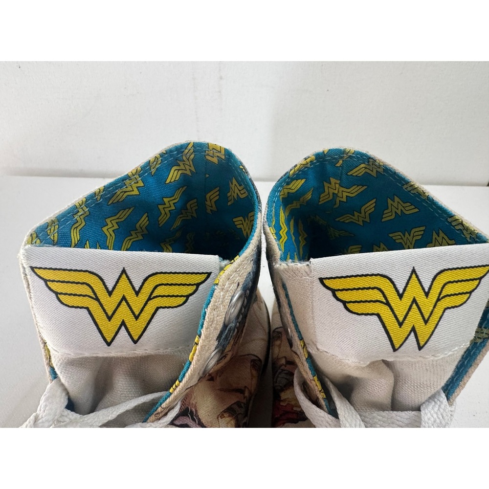 Converse Wonder Woman DC Comics High Top Sneakers Mens 7 Womens 9 Gold White - Picture 8 of 12